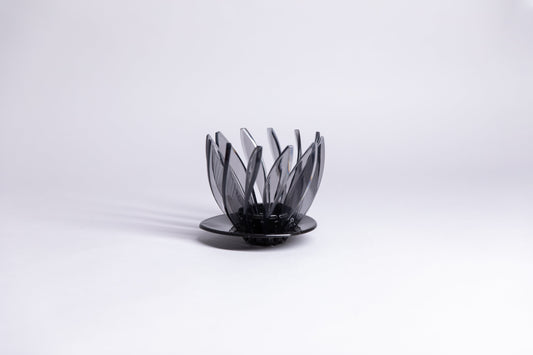 V60 "Suiren" Coffee Dripper 02